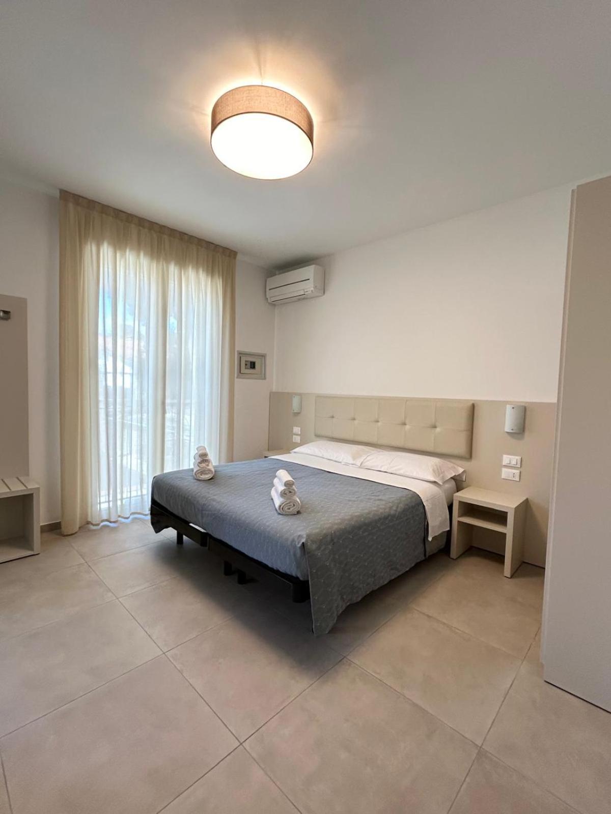 Hotel Brigantino Milano Marittima Buitenkant foto