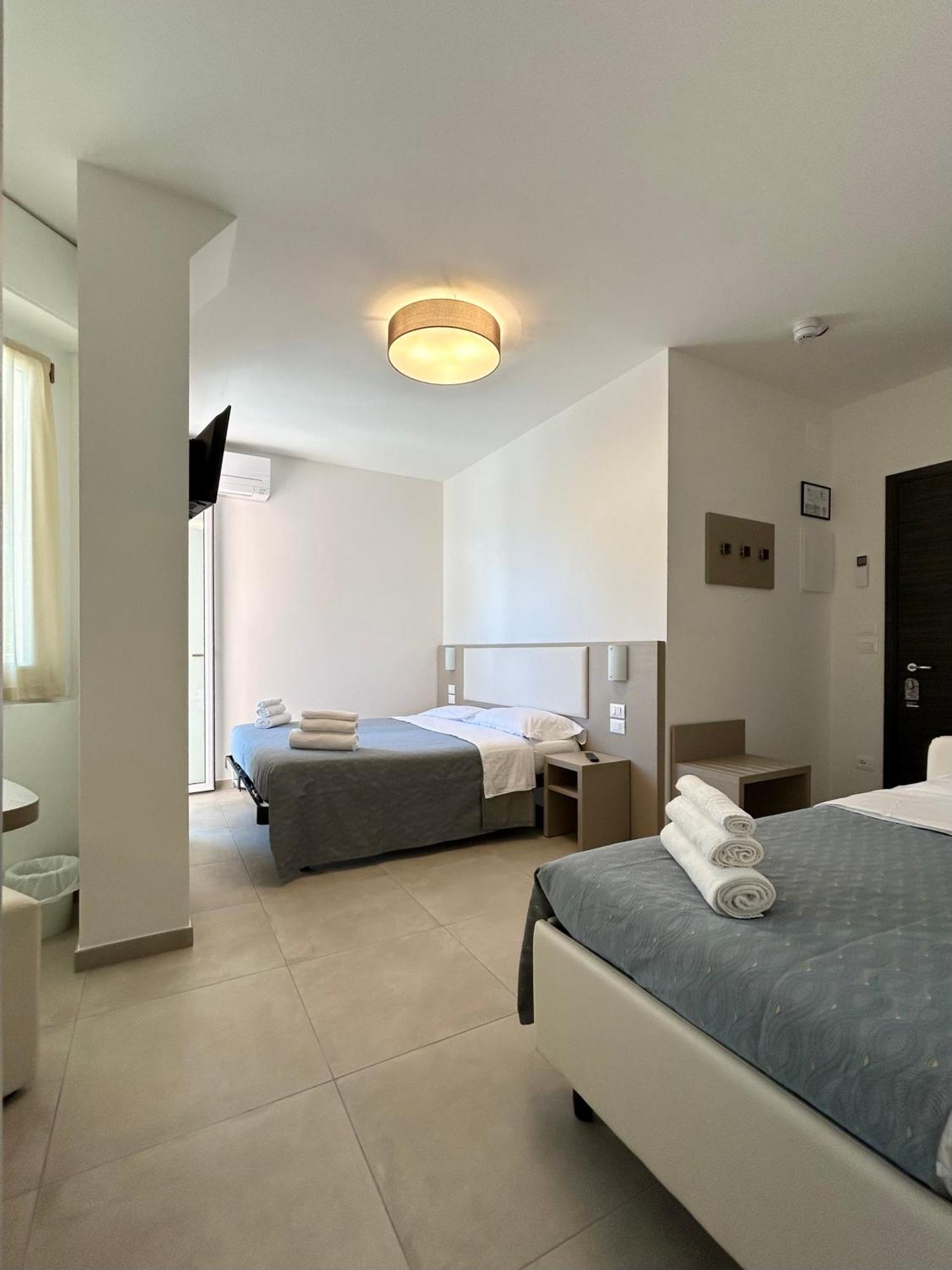 Hotel Brigantino Milano Marittima Buitenkant foto